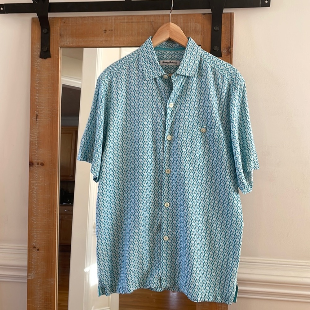 Tommy Bahama Turquoise Geometric Print Camp Shirt Size S